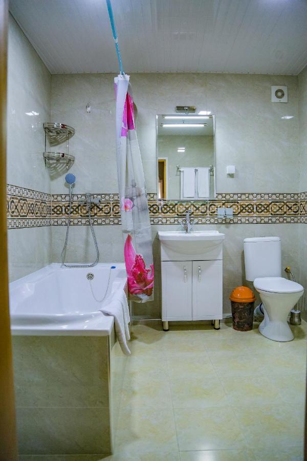 Old Gate Family Guest House Buxoro Ngoại thất bức ảnh