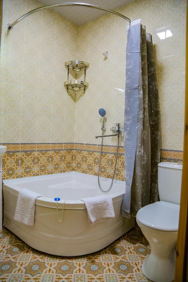 Old Gate Family Guest House Buxoro Ngoại thất bức ảnh